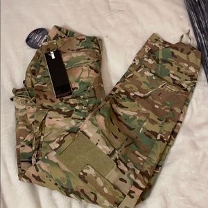 Army combat pants